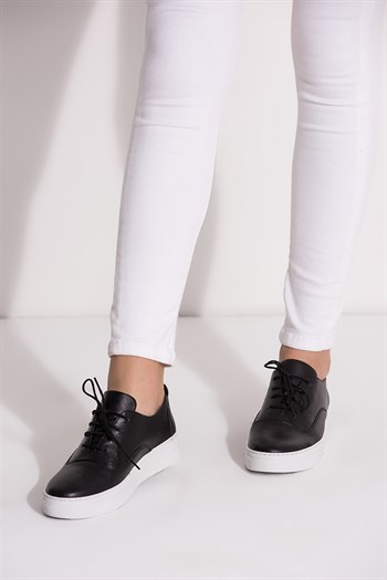 Hakiki Deri Siyah Kadın Sneaker VNS-M01